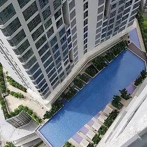 https://robertson-by-miric.kualalumpurs-hotels.com